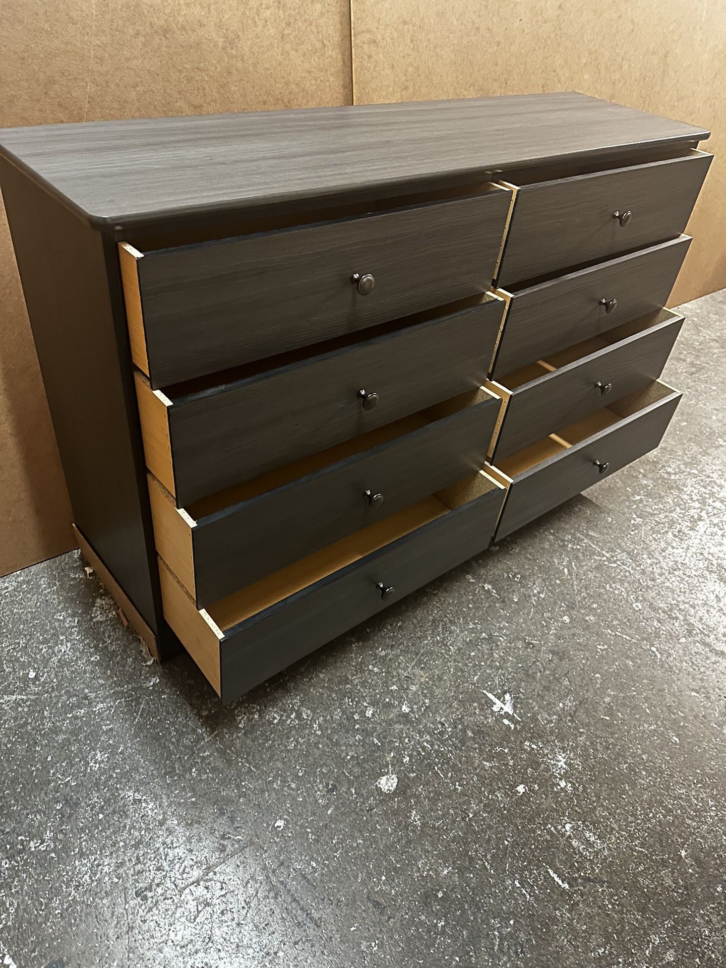 New Grey 8 Drawer Dresser 