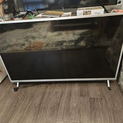 40.75" Element TV