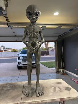 Life-Size Gray Alien Figure Statue
