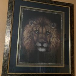 Lion Frame
