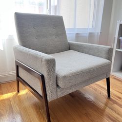Article Armchair 