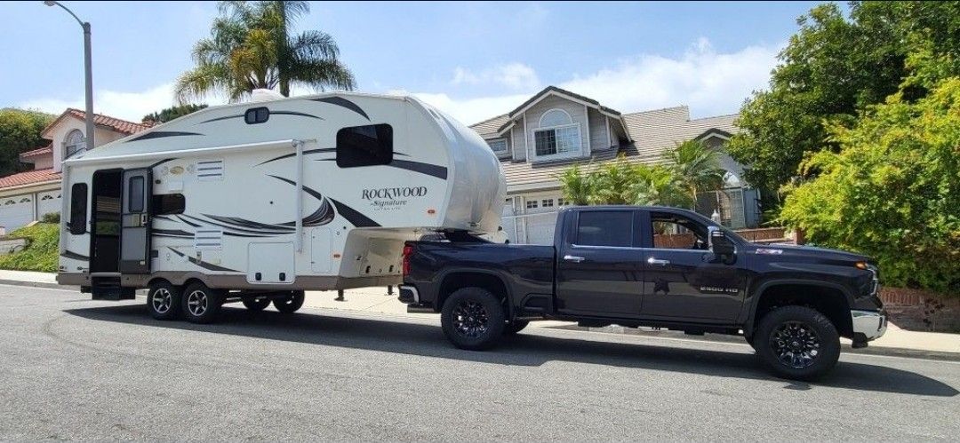 RV & Travel Trailer Relocation 