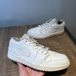 Size 9 - Air Jordan 1 Low Triple White Shoes Sneakers