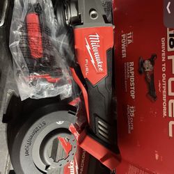 Milwaukee 18v Grinder 