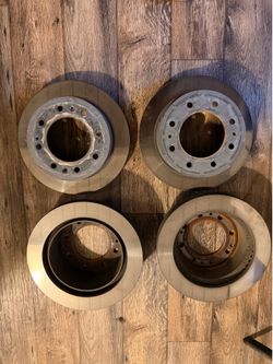 2022 GMC SIERRA 2500 6.6L front and rear brake rotors