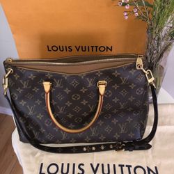 LIKE NEW AUTHENTIC LOUIS VUITTON PALLAS MM COMES WITH WHITE DUSK BAG 