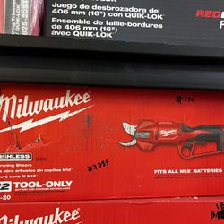 Milwaukee M12 Brushless Pruning Shears Tool Only