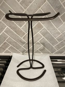 Bronze Countertop Hand Towel Holder