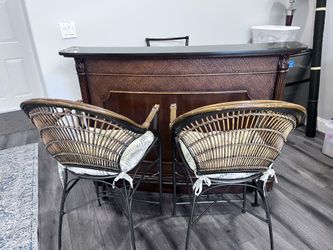 Bar - solid wood with 2 chairs