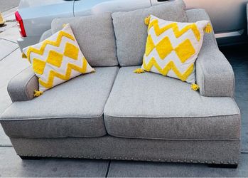 Couch Set