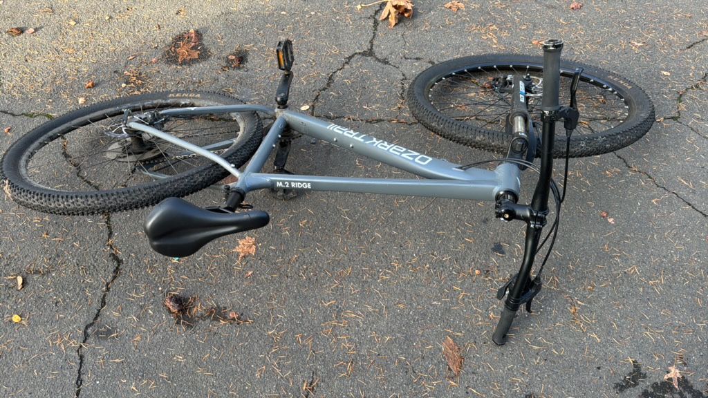 Ozark trail Mountain Bike