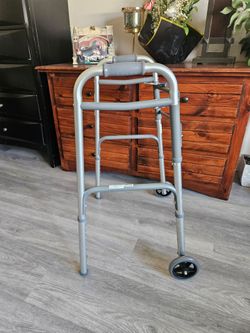 Andadera para caminar adulto