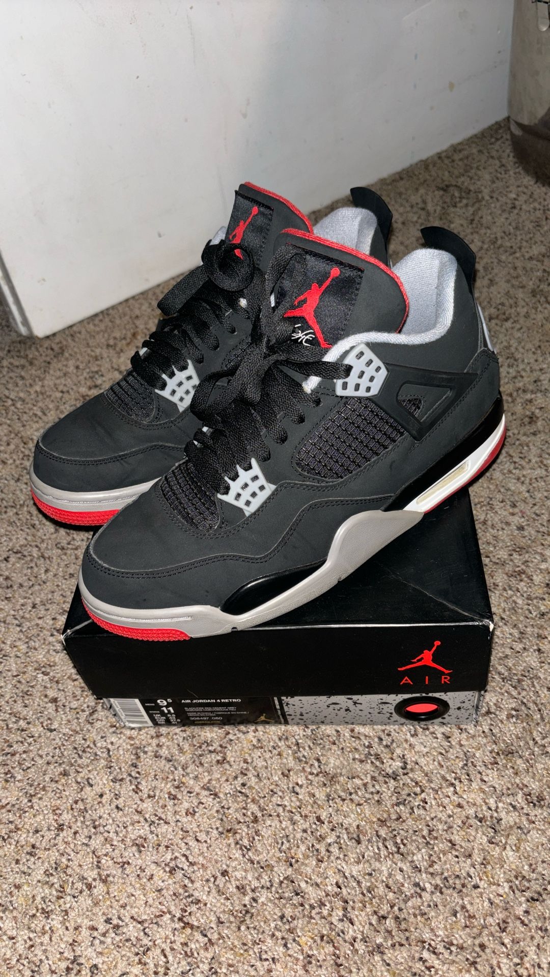Jordan bred 4s
