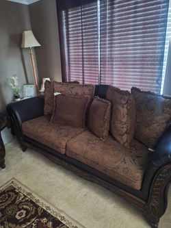 Sofa And Love Seat Set 