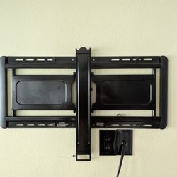 Sanus VLF311 TV Mount 