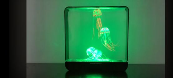 Led/hypnotic jelly fish aquarium - hammacher schlemmer