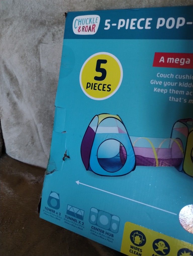 New 5 Piece Pop N Play Mega Fort $30 for Sale in Victorville, CA - OfferUp