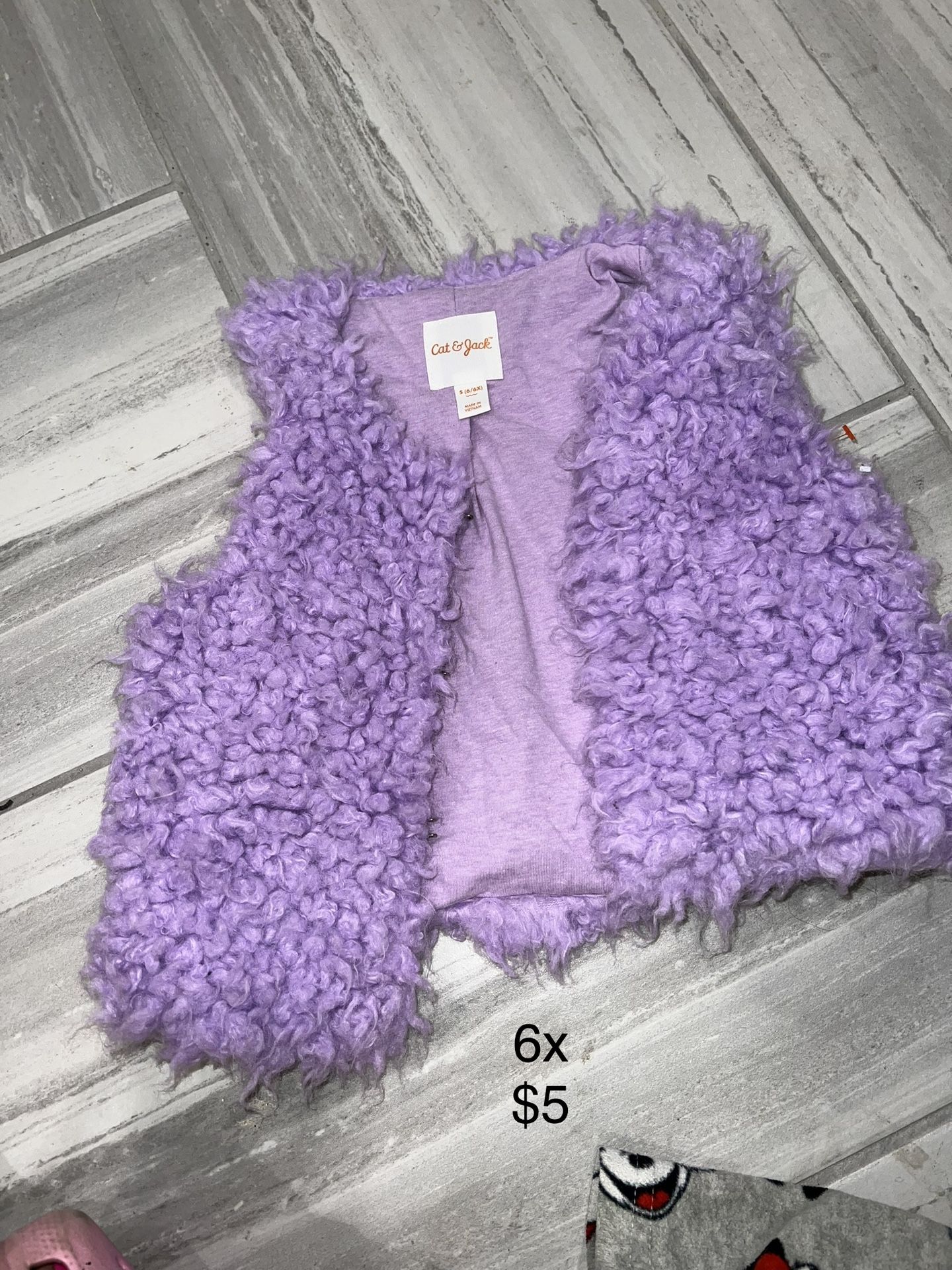 6t Purple Fur Vest