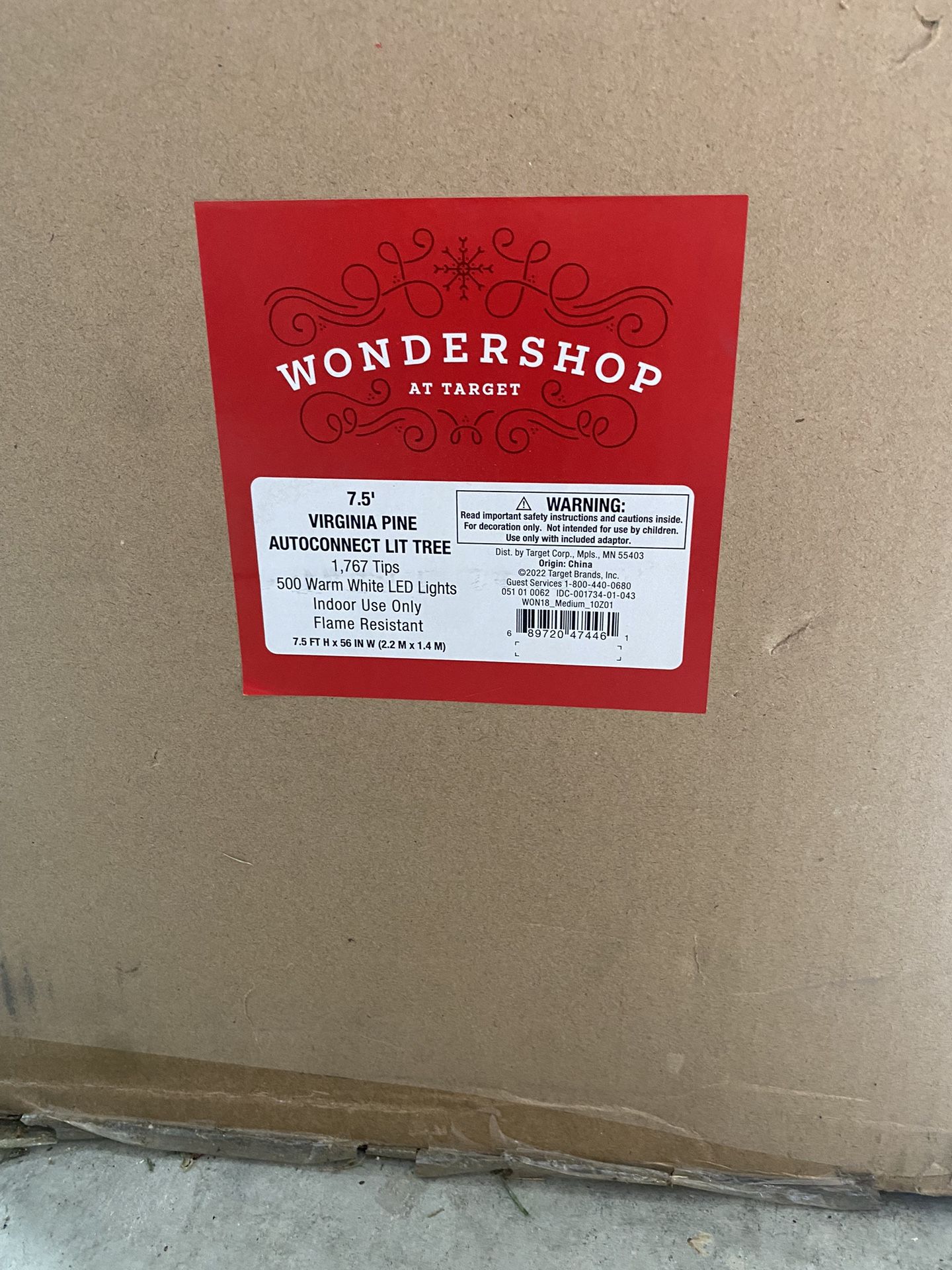 7.5 Foot Prelit Led Christmas Tree for Sale in Jonestown, PA OfferUp