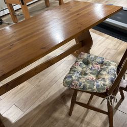 Trestle Table With 4 Cushioned Chairs