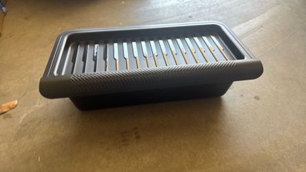 2 new storage trays