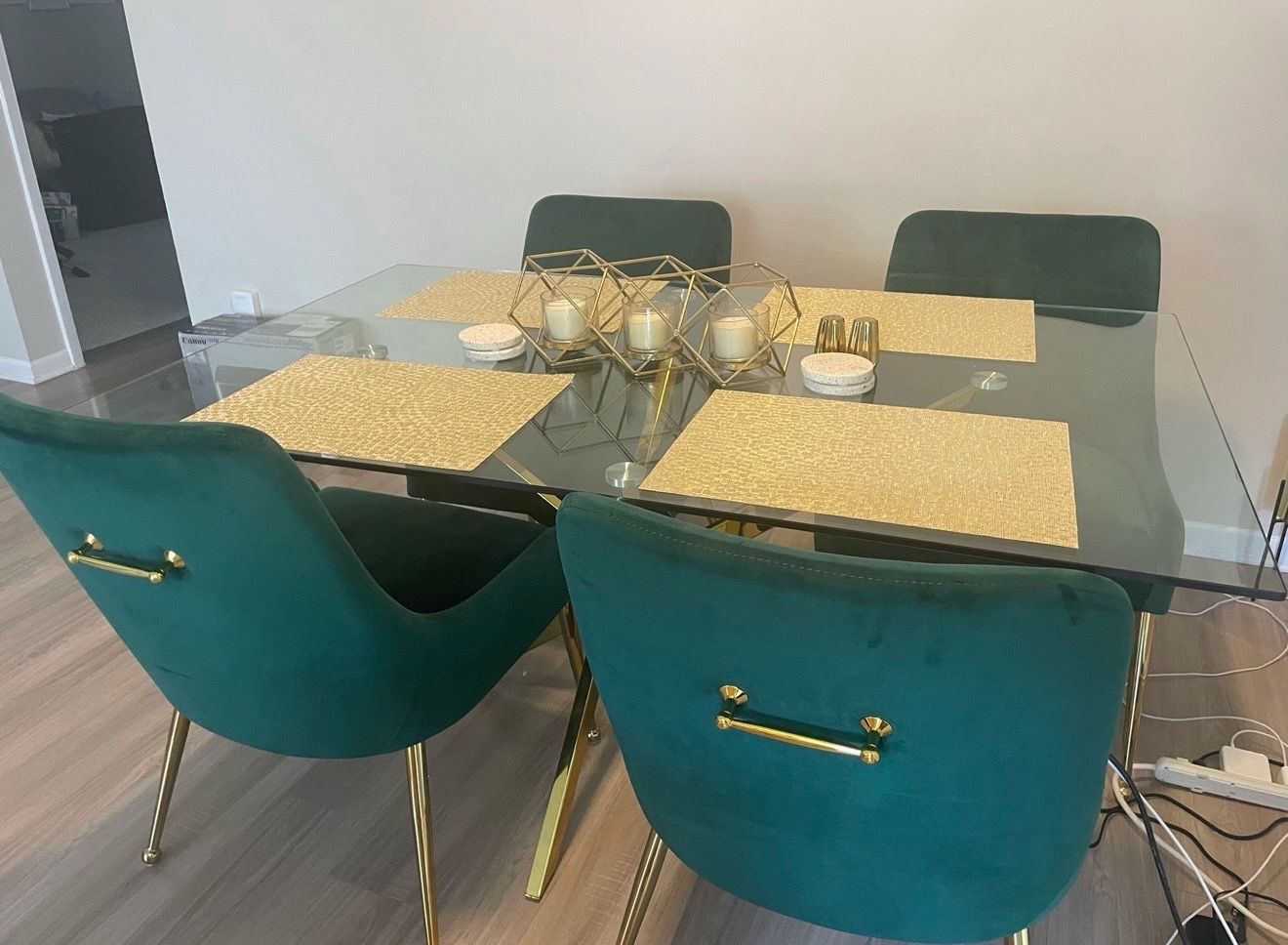 Modern Glass Dining Table Set – 4 Emerald Velvet Chairs w/ Gold Legs