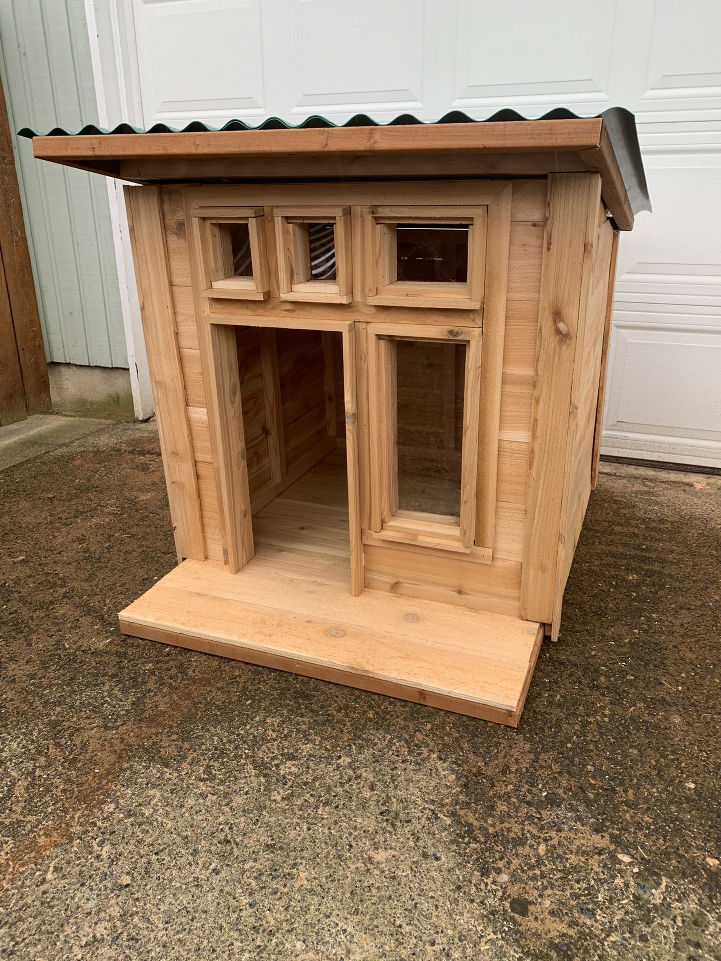 Cedar Dog Houses