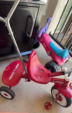 Radio flyer