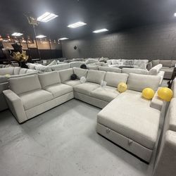 Thomasville Glenn Fabric Sectional with  Storage Chaise (Brand NEW Open Box)  