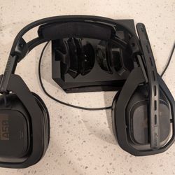 Astro A50 Gaming Headset Wireless+ Base Station For Xbox + PC