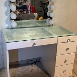 Vanity 