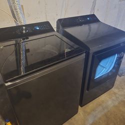 LG WASHER & DRYER 