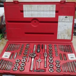 Mac Tools TDCOMBO 77-Piece Professional SAE & Metric Tap/Die Set w case used. tested. in a good working order. note have some rust.
