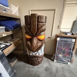 Large tiki alittle over 6ft tall by 36 inches round great shape really cool piece(description below)