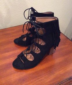 NEW FRINGED HEELS BY MiiM