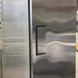 Serious Inquiries Only True T-23F 27" Single Solid Door Freezer 
