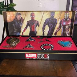 Limited Edition Marvel Set