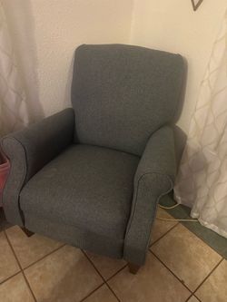 Blue Lazy boy manual recliner