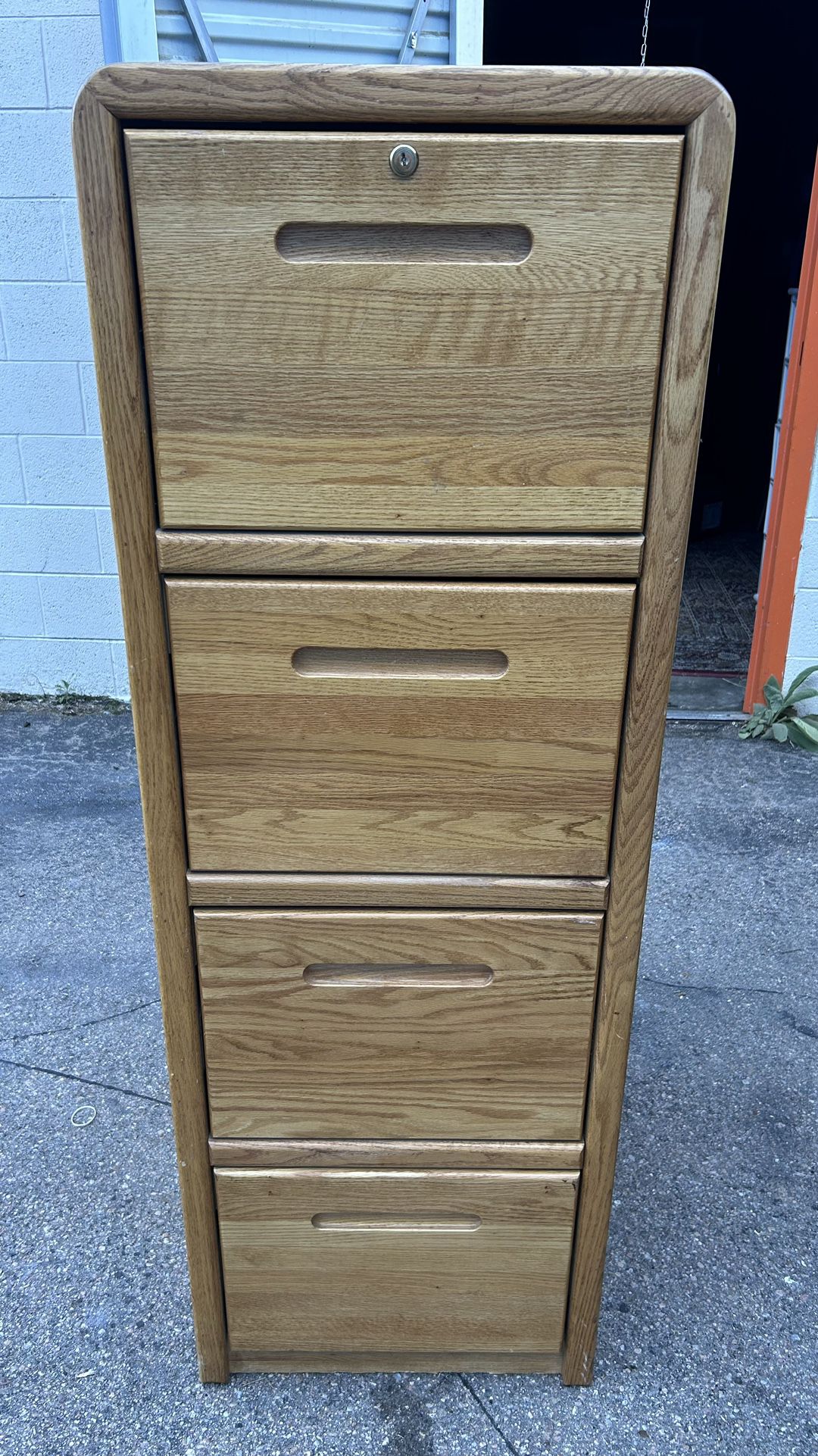 vintage wooden file cabinet 4 drawers tall chest W20”*D24”*H59”no key(address in description)