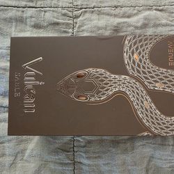 French Avenue Vulcan Sable