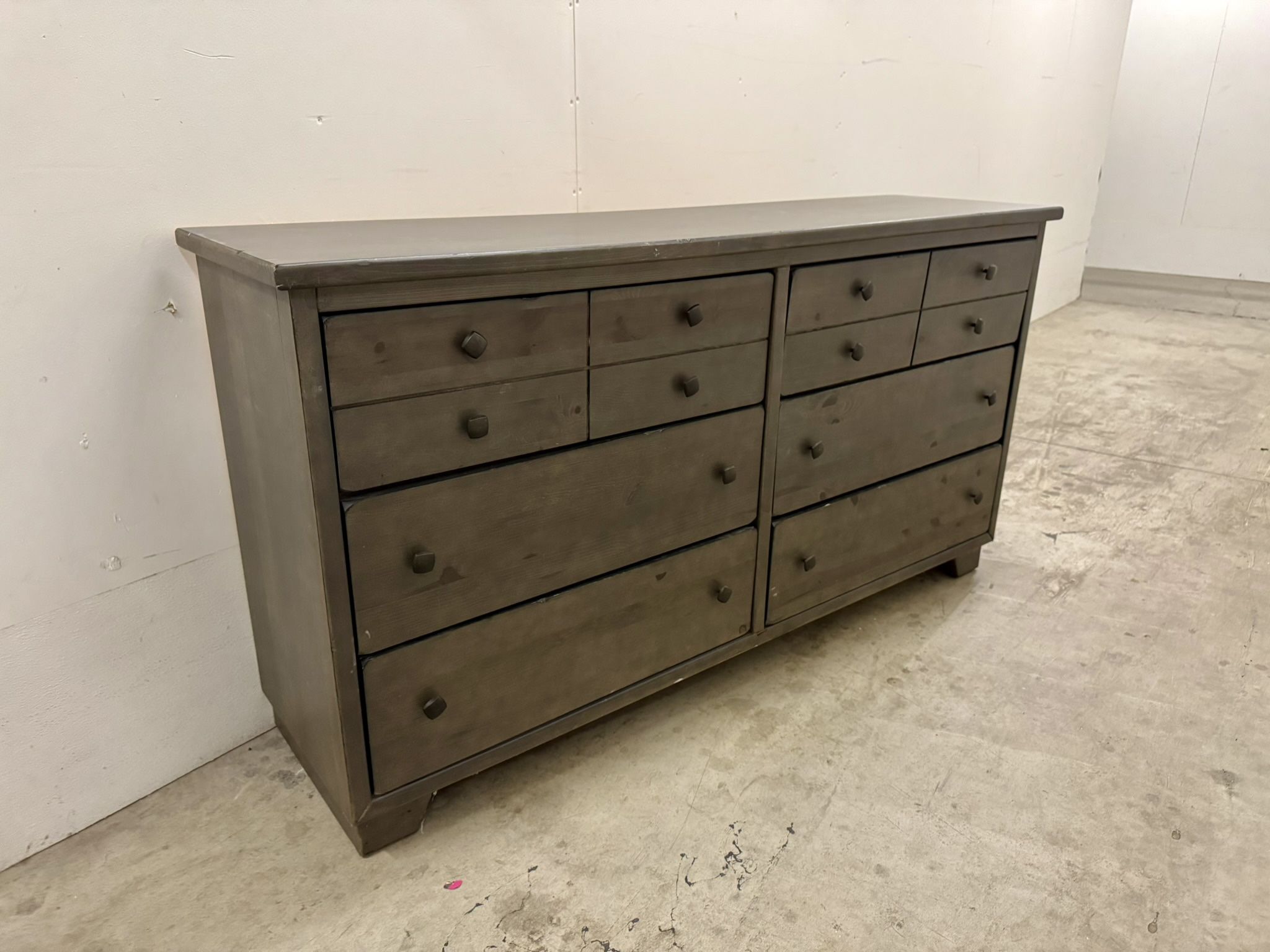 Versatile Multi-Drawer Dresser