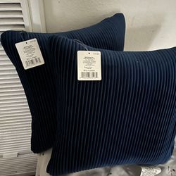 Decor Pillows 