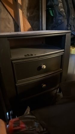 Night stand