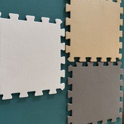 72 Piece Interlocking Puzzle Like  12”x 12” Floor Mats