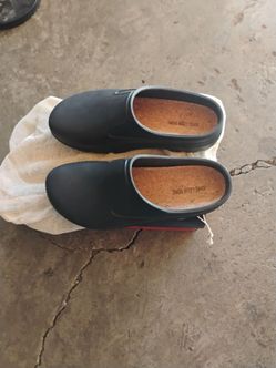 Aime leon dore clogs brand new size 11 $50 OBO