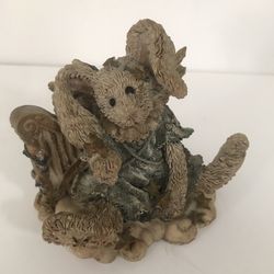 Boyds Bears Resin Figurine Celeste the Angel Bunny Rabbit