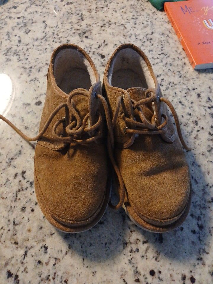 Ugg Low Cut Boot