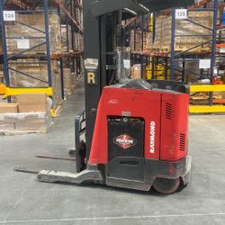 2008 Raymond Reach Forklift
