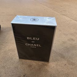 Bleu Chanel