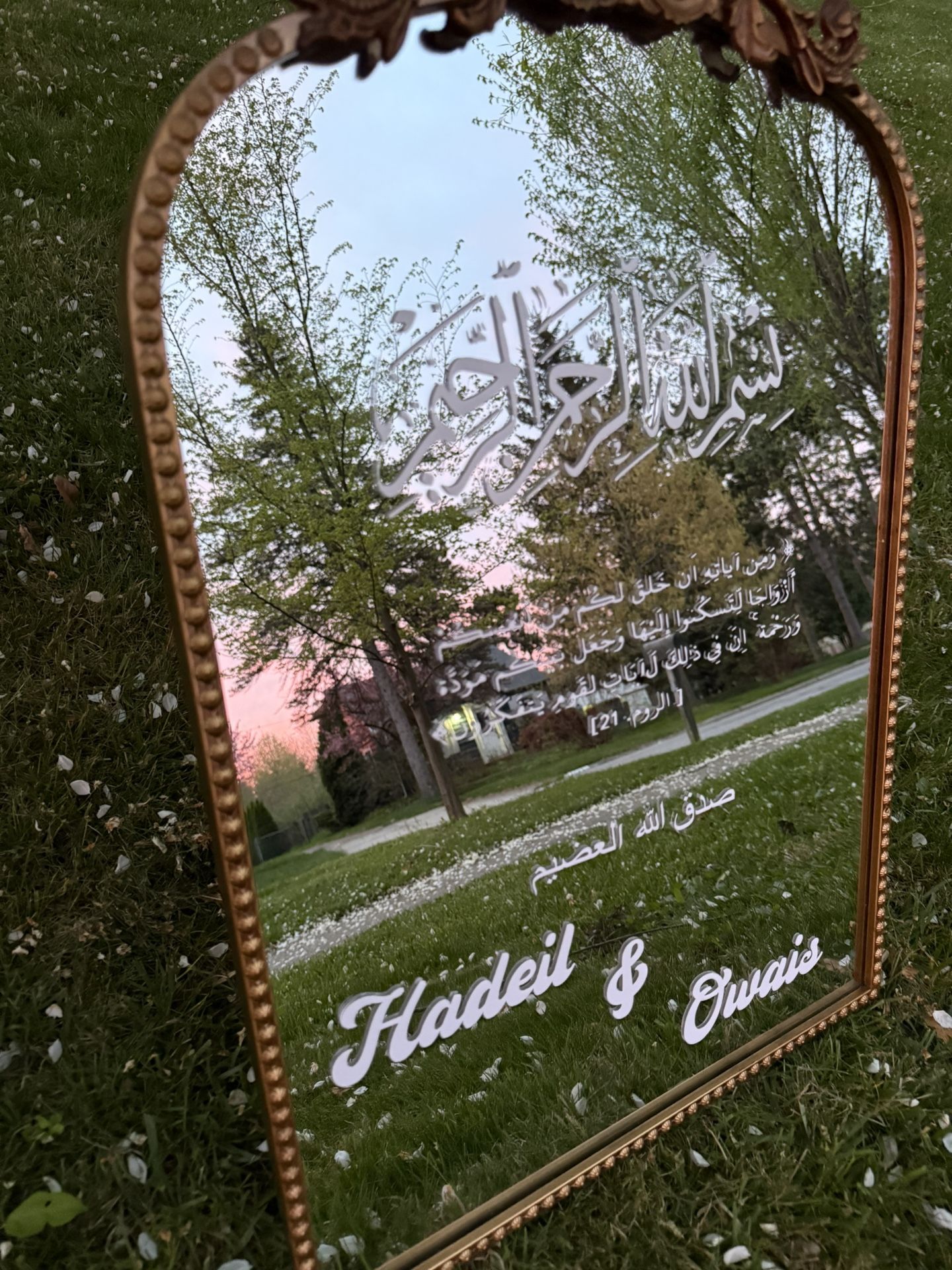 Gold mirror welcome wedding sign!